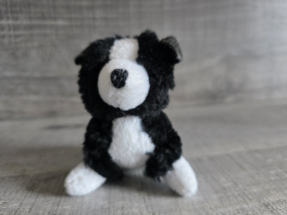 Vintage Babe McDonalds Dog Puppy 1995 Mini Plush Stuffed Animal Toy 3” b236